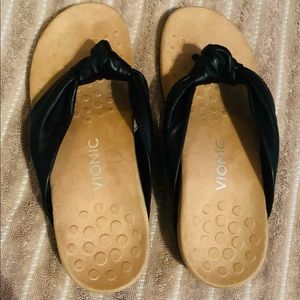 Nice flip flops never worn